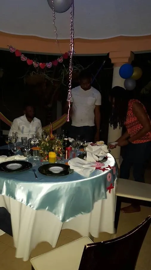 Le Jardin Hotel Mirebalais