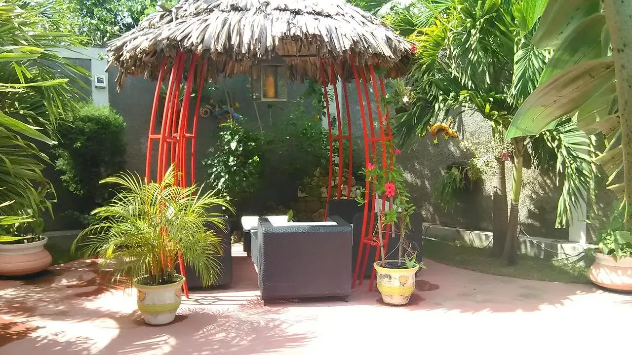 Le Jardin Hotel Mirebalais