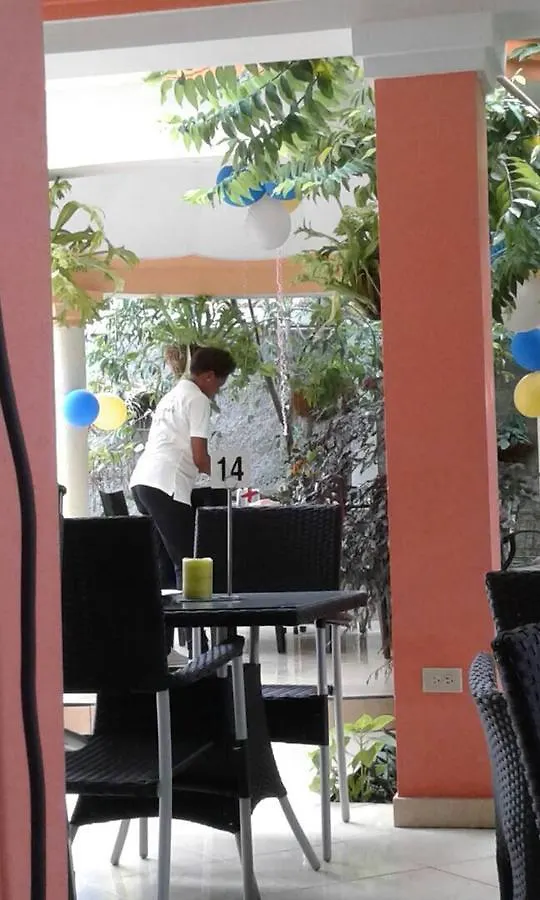 Le Jardin Hotel Mirebalais Haïti