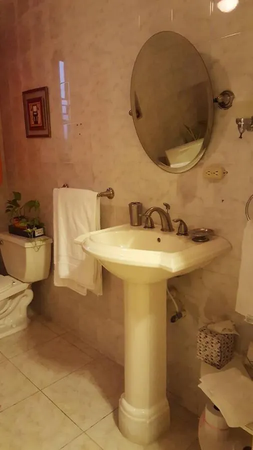 Le Jardin Hotel Mirebalais Haïti